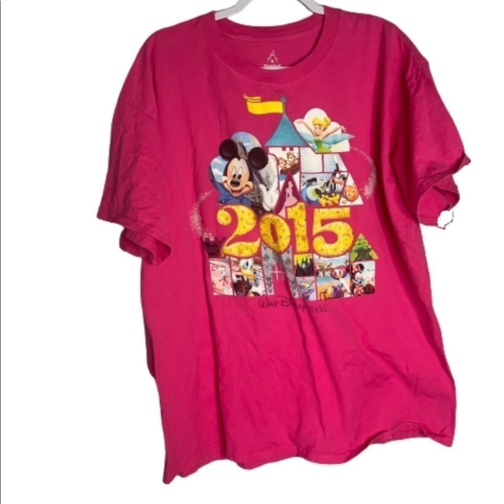 Disneyland Adult XL Pink Graphic T Shirt Shirt Sleeve Crew Neck 2015 FLAWED.